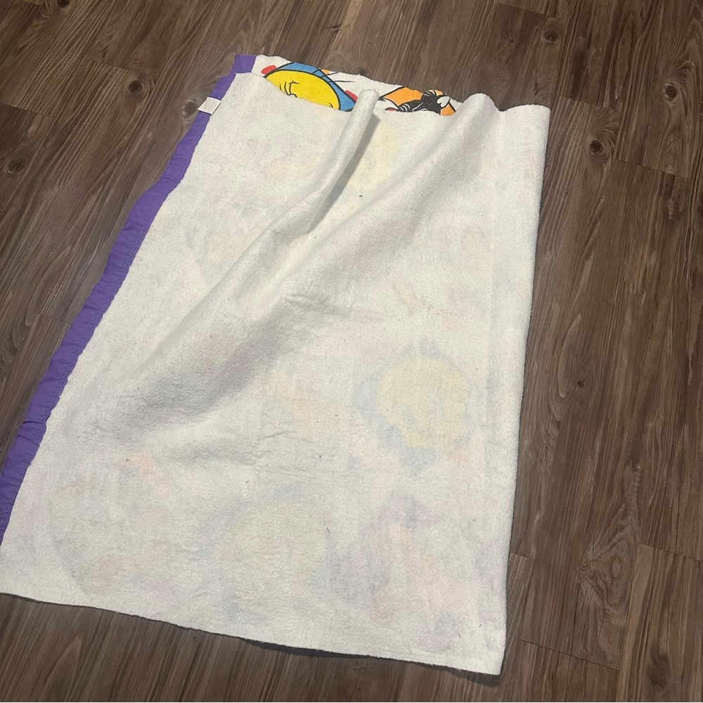 Vintage Looney Tunes Character Blanket - Picture 6 of 6